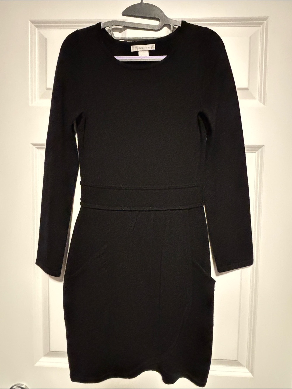 Design History Black Long-Sleeve Short Sheath Dress
